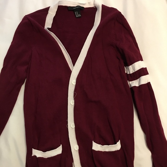 Sweater - Picture 3 of 3